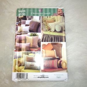 SIMPLICITY 4108 Decorator Pillows by Christopher Lowell